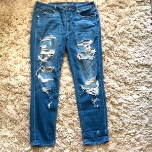 American Eagle Tomgirl distressed jeans size 12 long